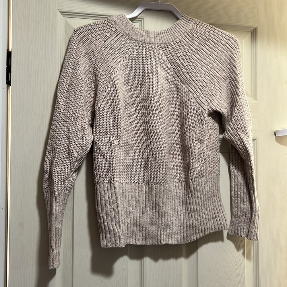 Universal Thread sweater - Picture 2 of 2